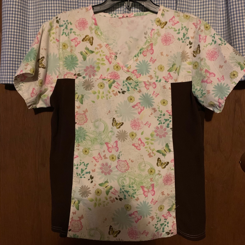 Floral Scrub Top With Side Panels Size M